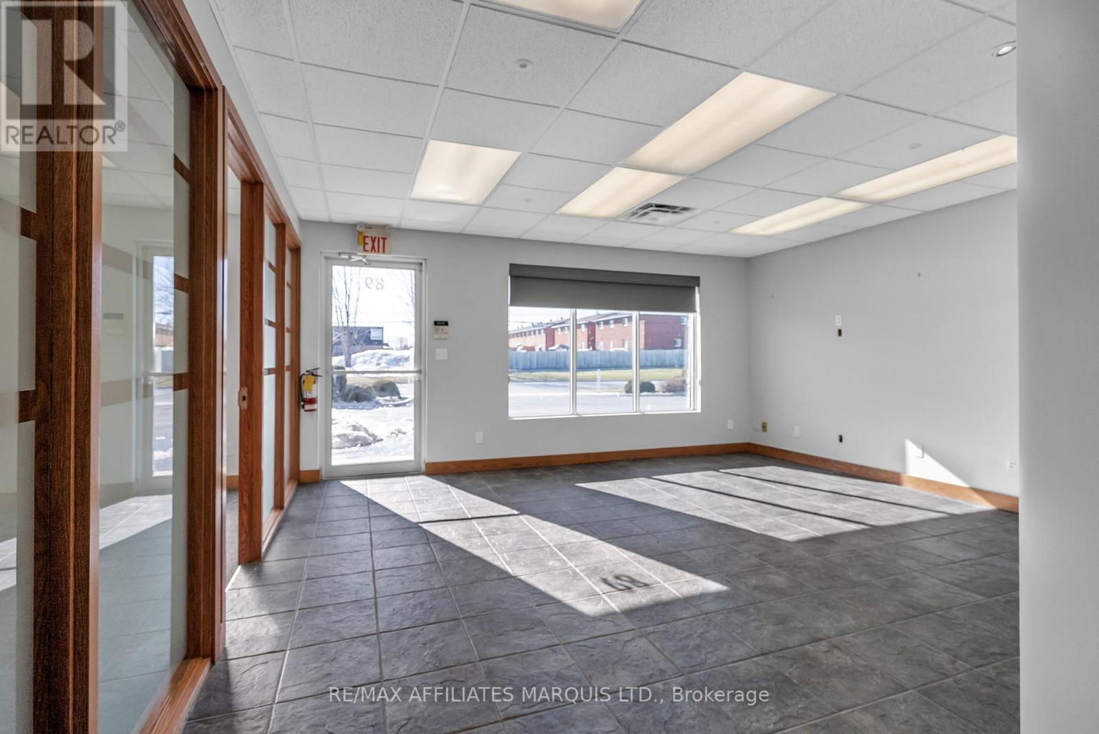 89 Tollgate Road, Cornwall, Ontario  K6J 5L5 - Photo 5 - X12034651