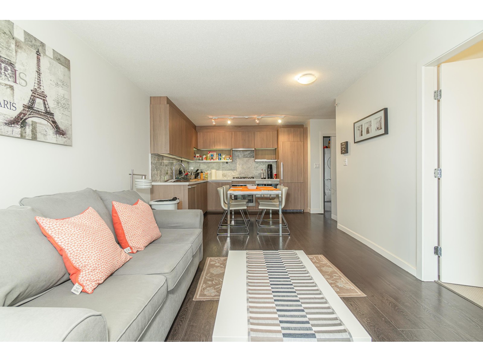 1915 13750 100 Avenue, Surrey, British Columbia  V3T 0L3 - Photo 4 - R2980696