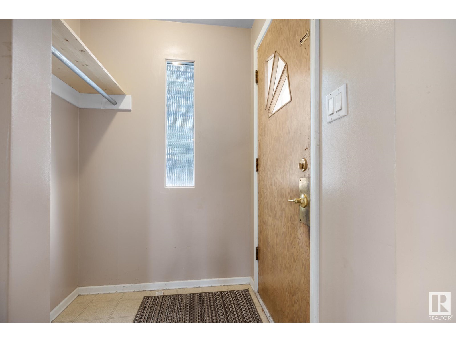Property at 11112/11116 116 ST NW image 3