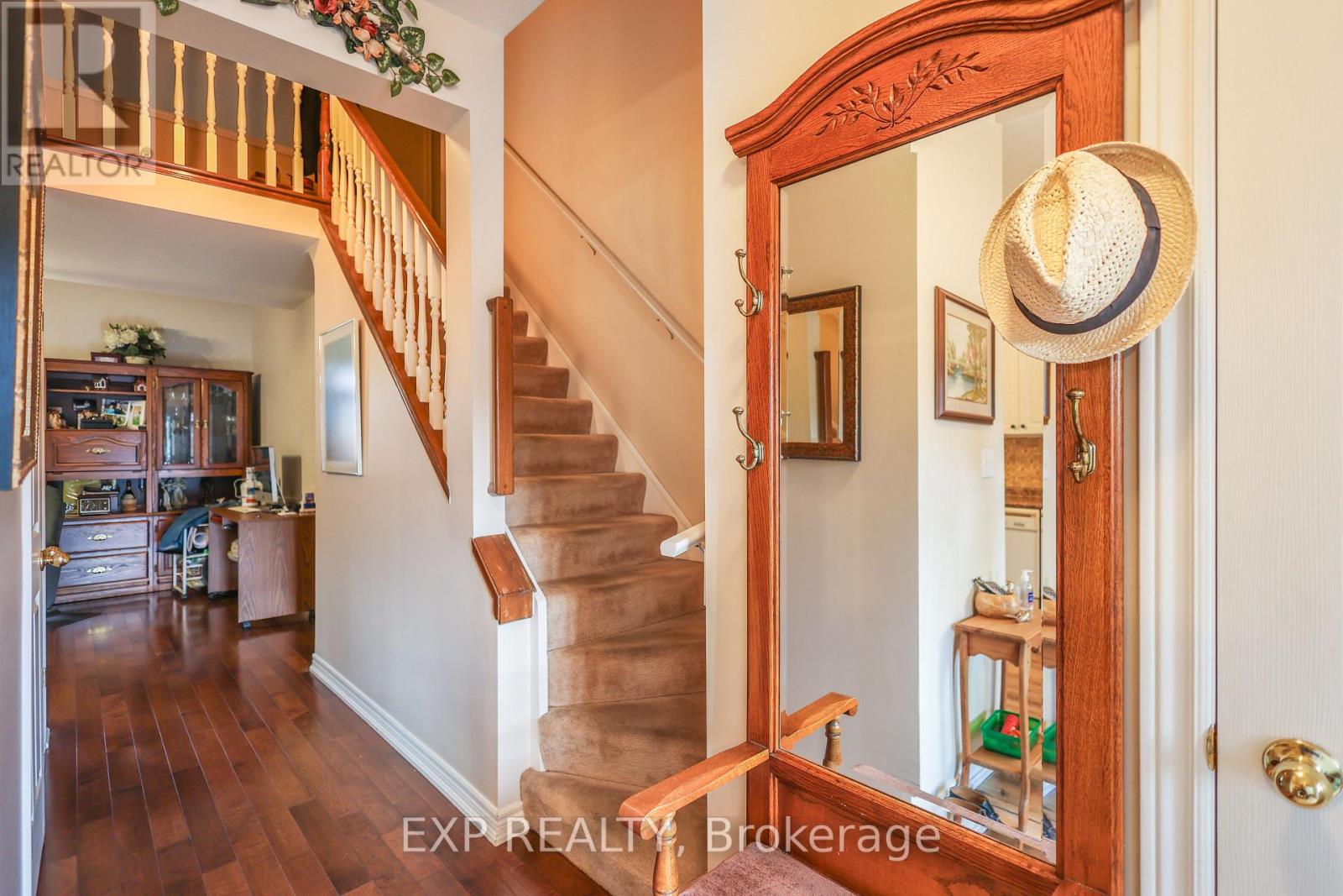 Property at 17 - 52 POSTOAKS DRIVE image 3