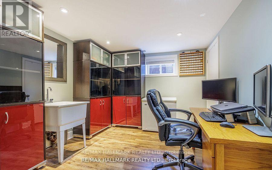 121 West 23rd Street, Hamilton, Ontario  L9C 4V6 - Photo 17 - X12034643
