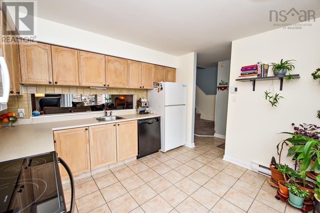 140 Rutledge Street, Bedford, Nova Scotia  B4A 1X6 - Photo 6 - 202505531