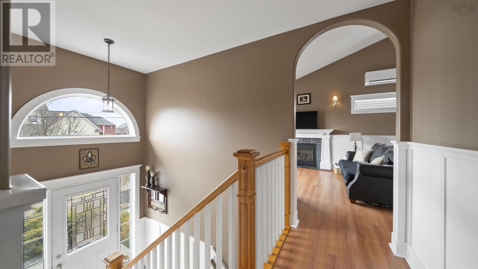 824 Basinview Drive, Bedford, Nova Scotia  B4A 3N4 - Photo 2 - 202505529