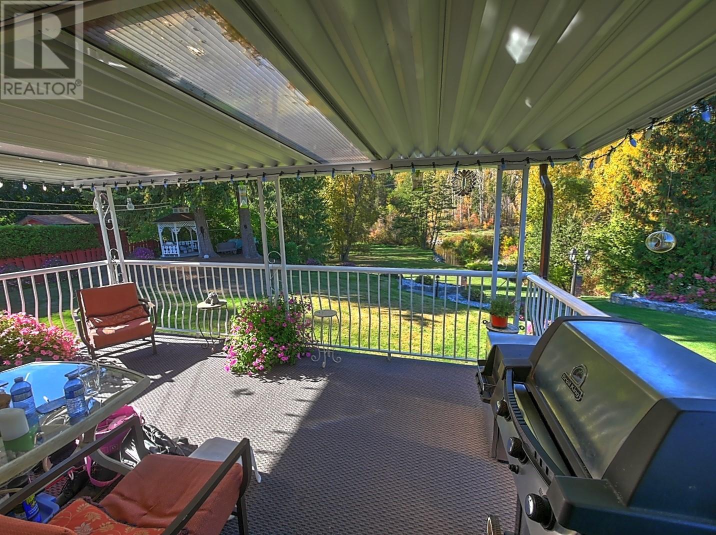 Property at 1731 BARRETT Drive image 4