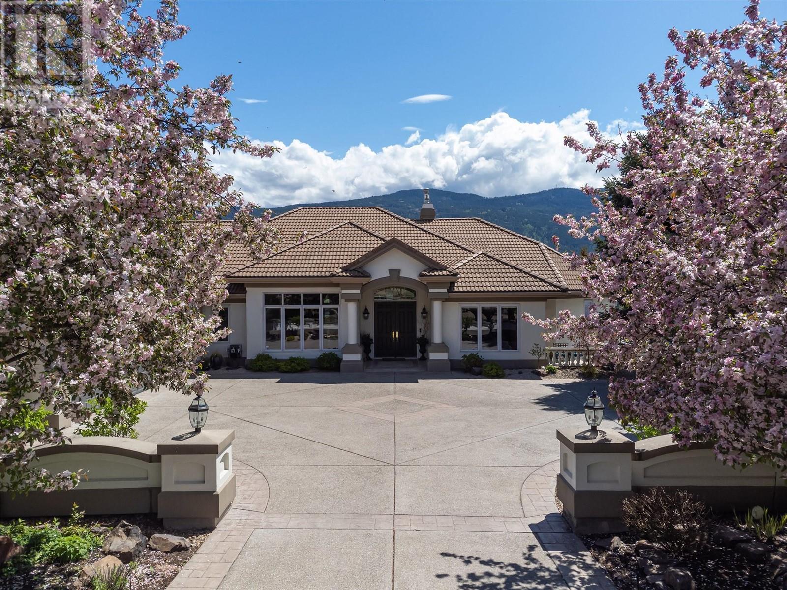 315 Kalamalka Lakeview Drive Unit# 1, Vernon, British Columbia  V1H 1S7 - Photo 72 - 10339775
