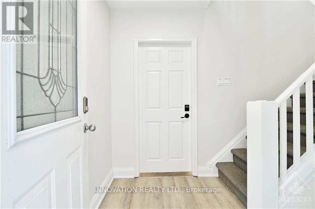 Property at 391 GREENWOOD AVENUE image 5