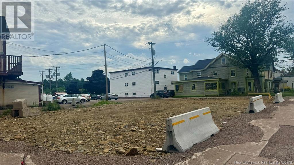 16,18,20 York Street, Sackville, New Brunswick  E4L 4R2 - Photo 5 - NB114593