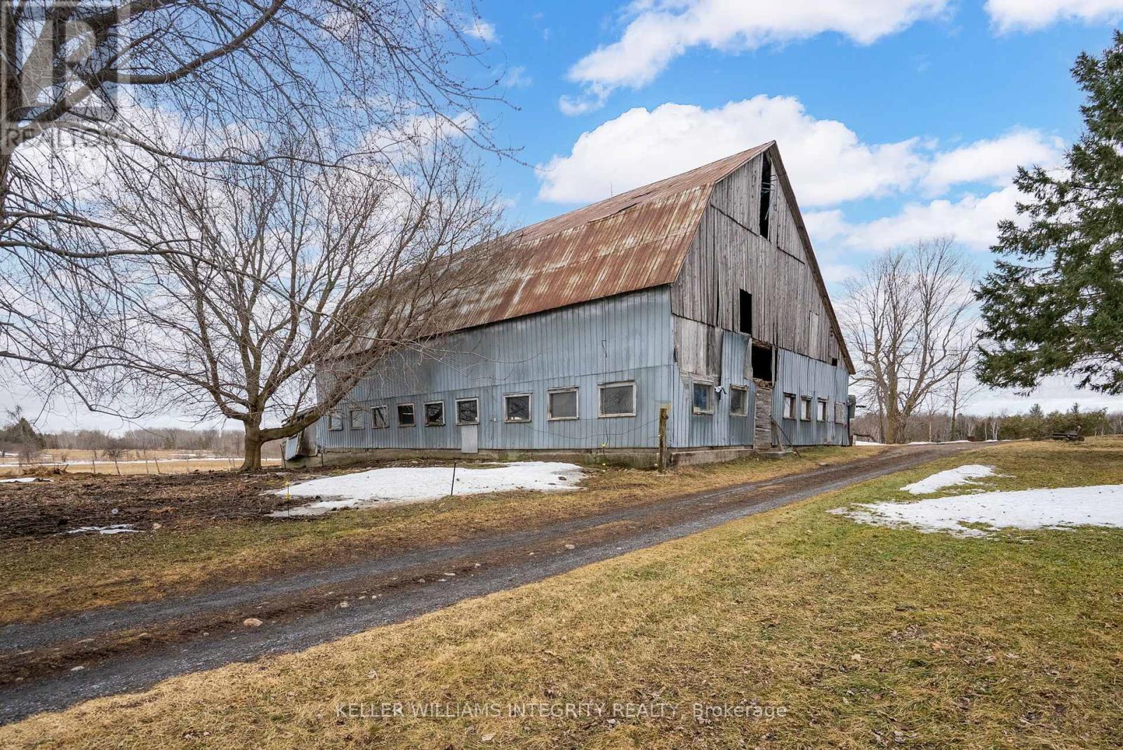 16172 Rush City Road, North Stormont, Ontario  K0C 1V0 - Photo 36 - X12021689