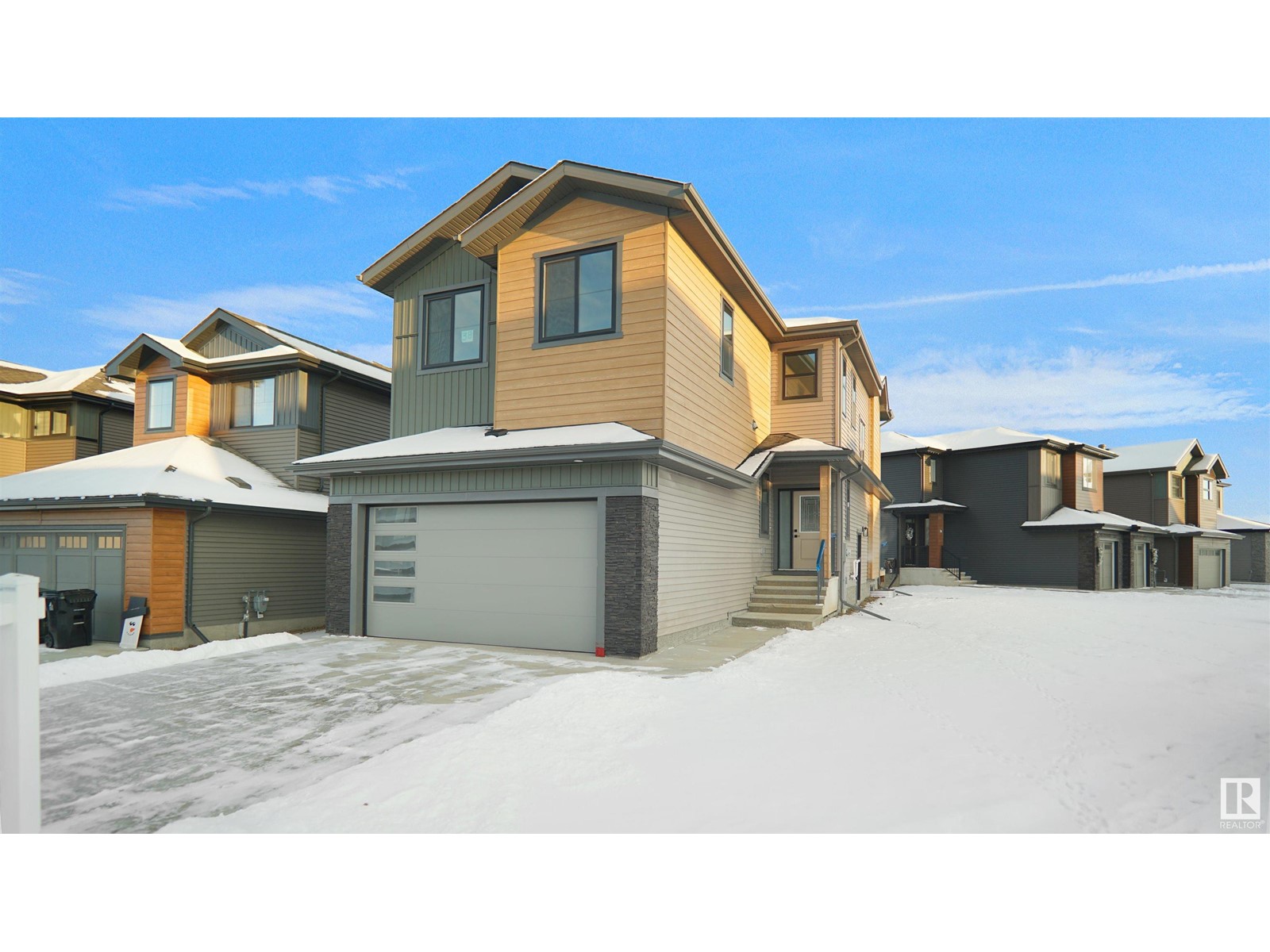 Property at 38 TILIA PL image 1