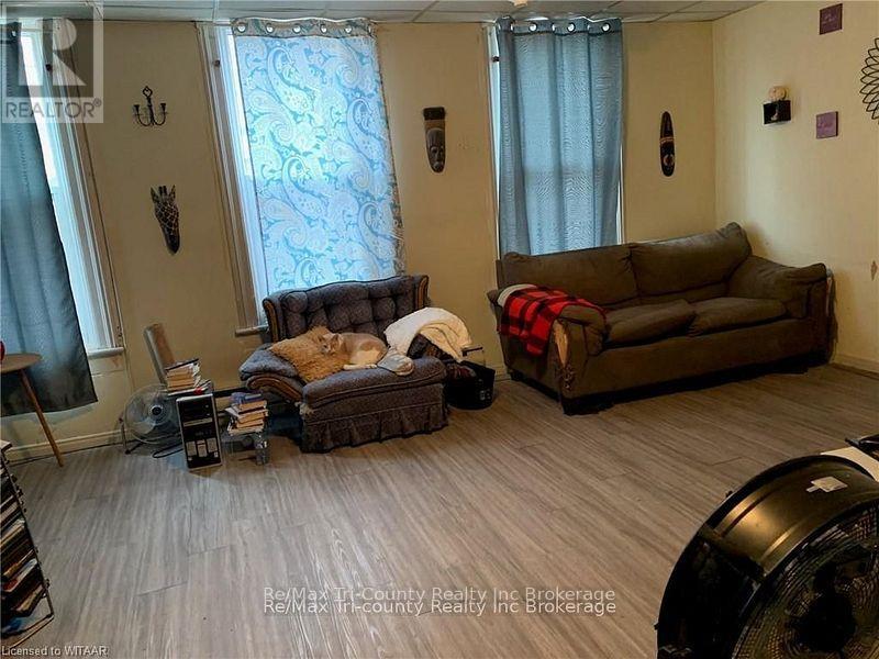 92 Broadway Street, Tillsonburg, Ontario  N4G 3P6 - Photo 5 - X12034771