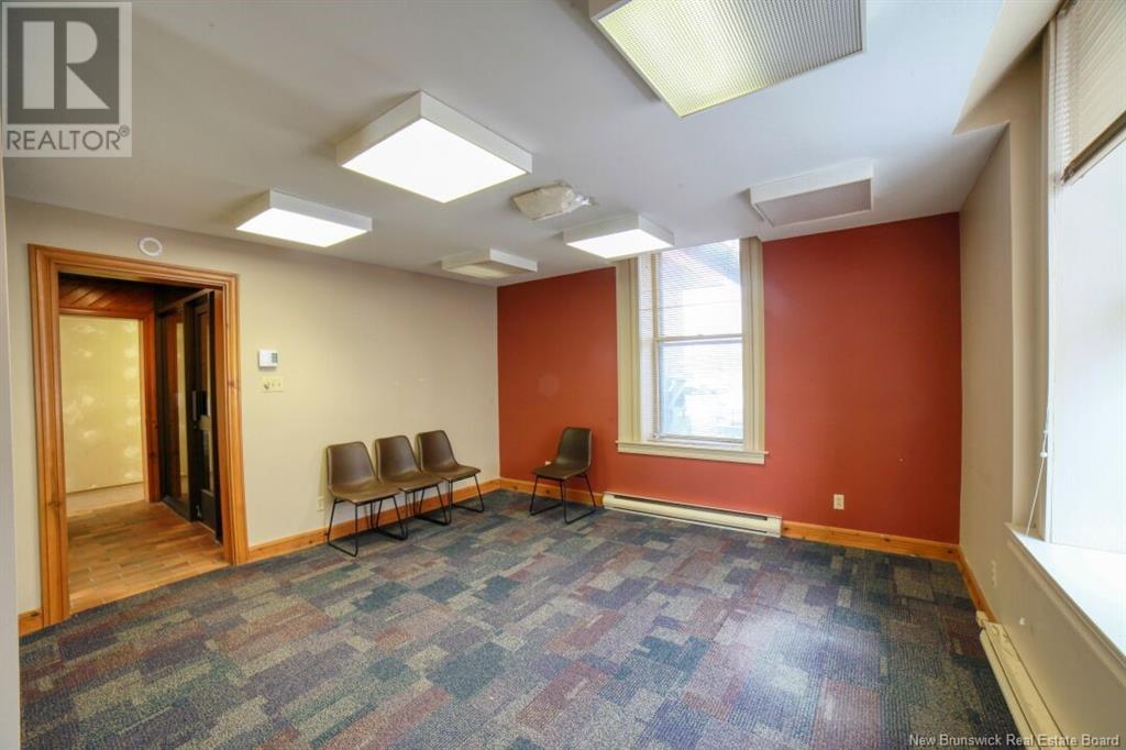 281 St George, Bathurst, New Brunswick  E2A 1B8 - Photo 16 - NB114475