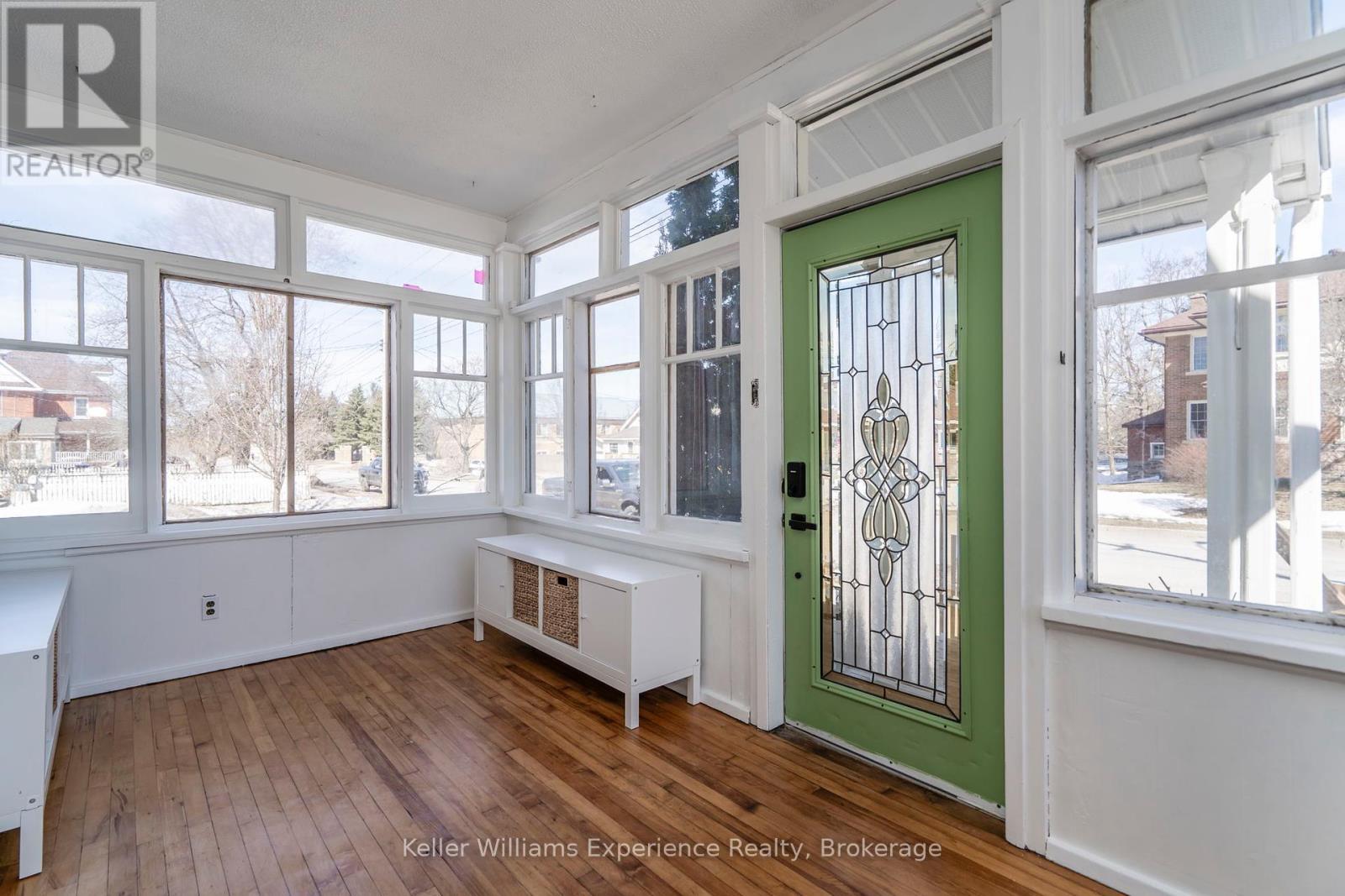 Property at 268 RUSSELL STREET image 5