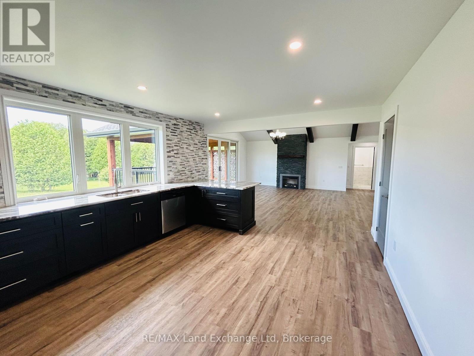 6450 Given Road, Minto, Ontario  N0G 1M0 - Photo 18 - X12034751