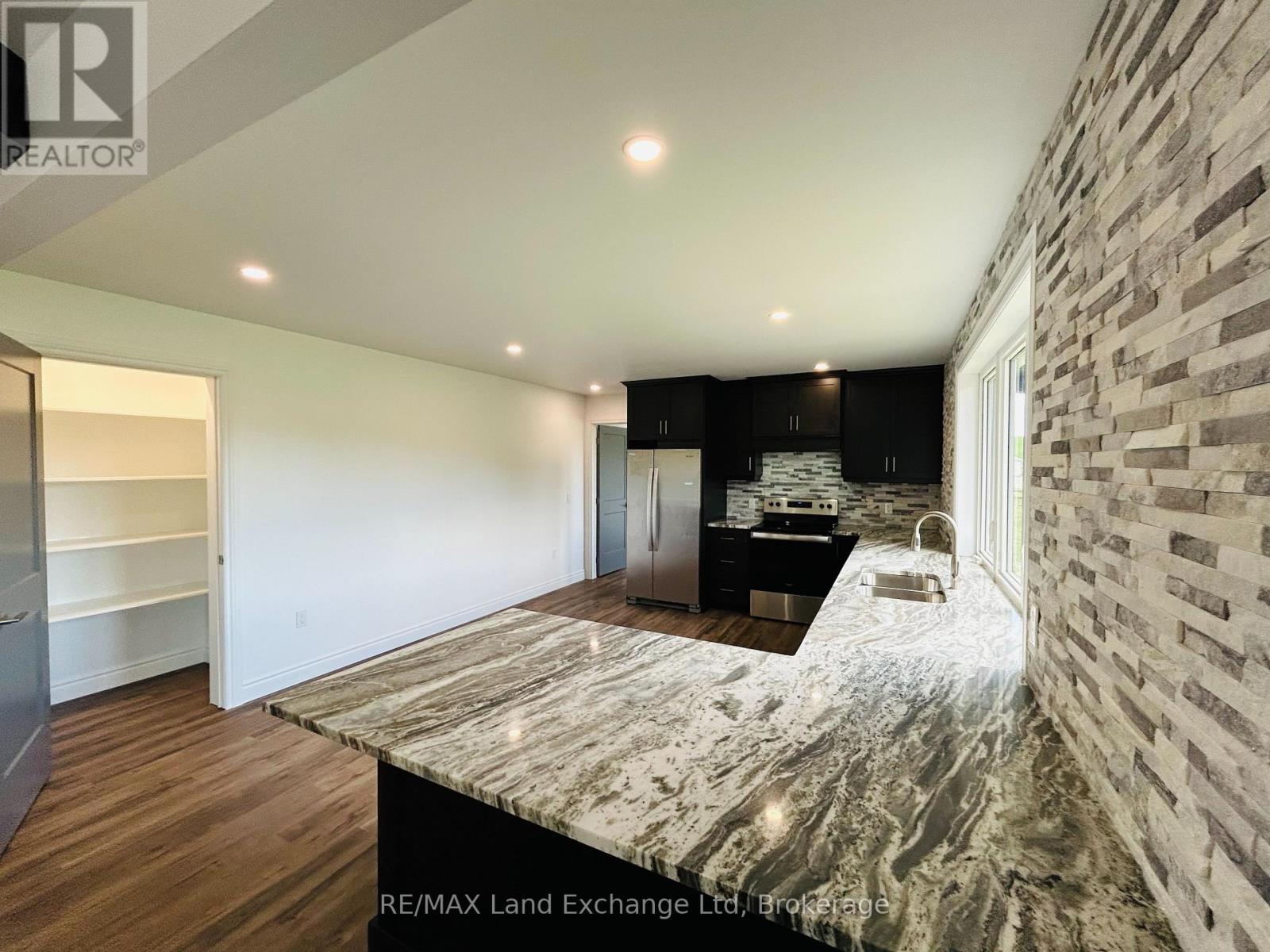 6450 Given Road, Minto, Ontario  N0G 1M0 - Photo 19 - X12034751