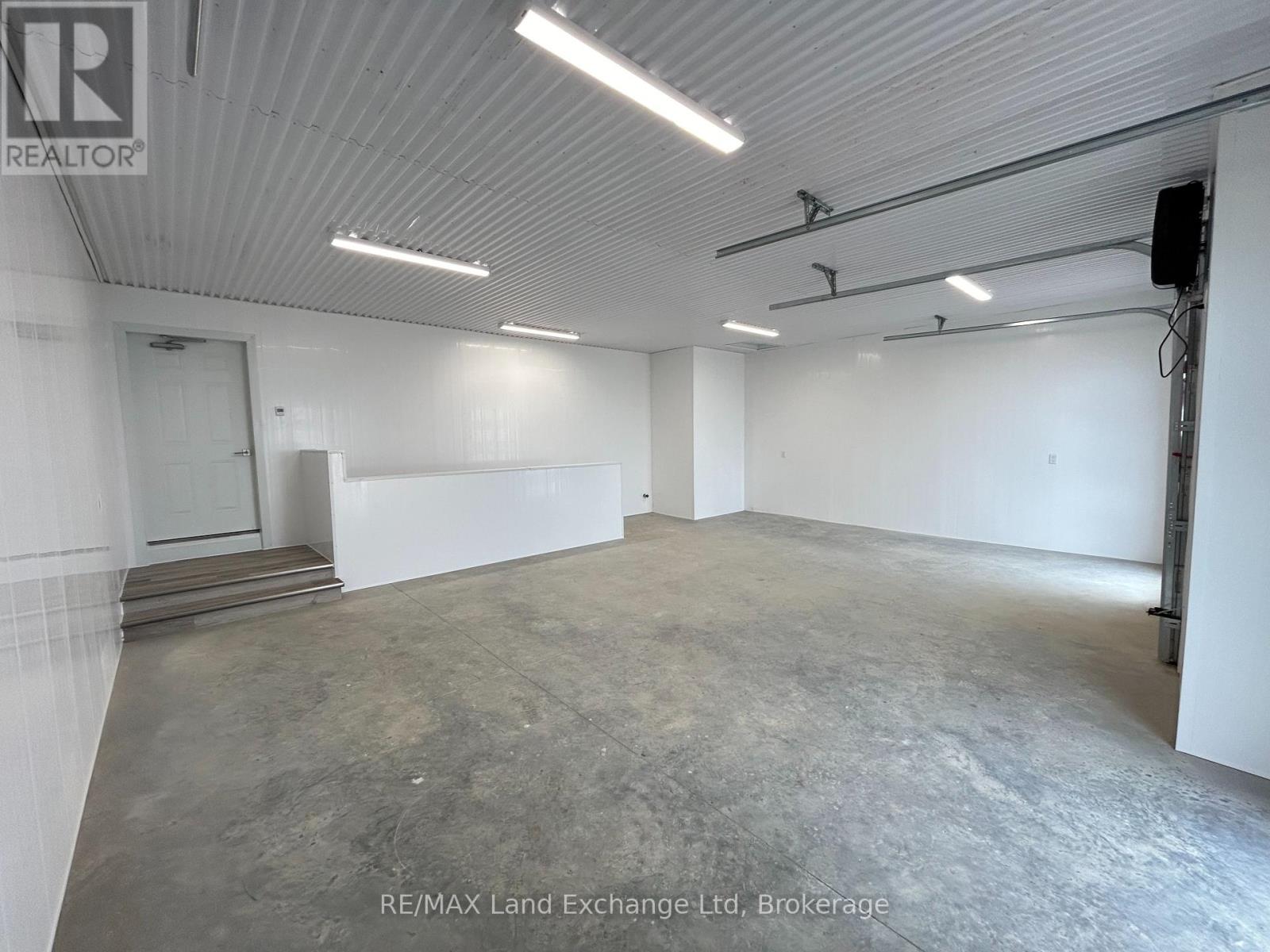 6450 Given Road, Minto, Ontario  N0G 1M0 - Photo 41 - X12034751