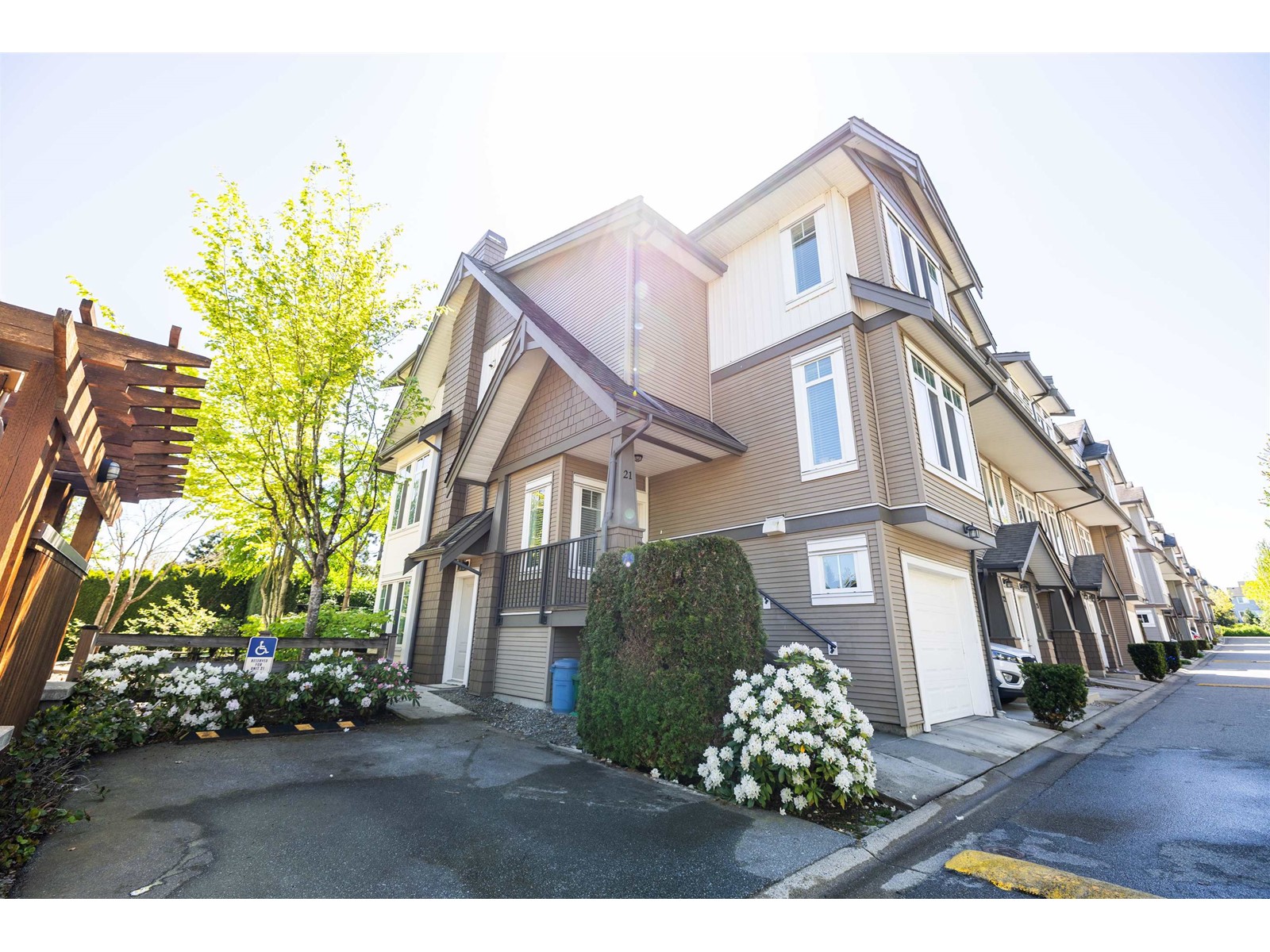 21 8250 209B STREET, Langley, British Columbia