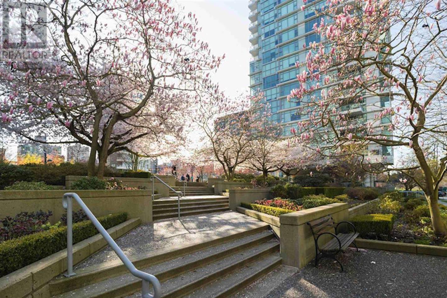 501 1710 Bayshore Drive, Vancouver, British Columbia  V6G 3G4 - Photo 12 - R2955152