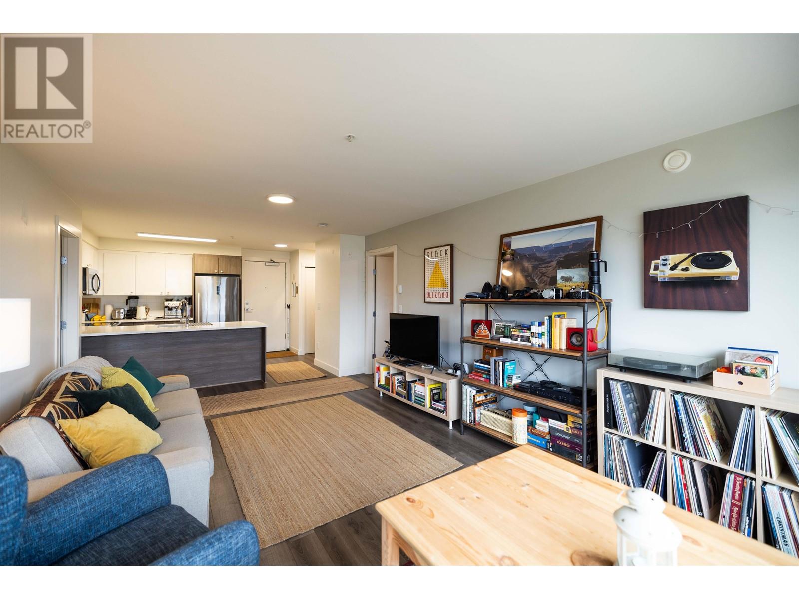411 2525 Clarke Street, Port Moody, British Columbia  V3H 0J3 - Photo 5 - R2975121