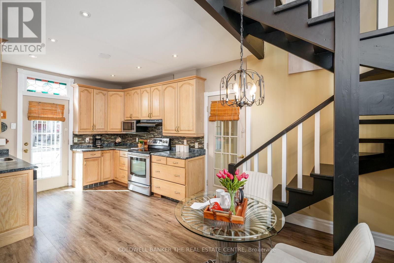 102 Wellington Street E, New Tecumseth, Ontario  L9R 1G7 - Photo 6 - N12034779