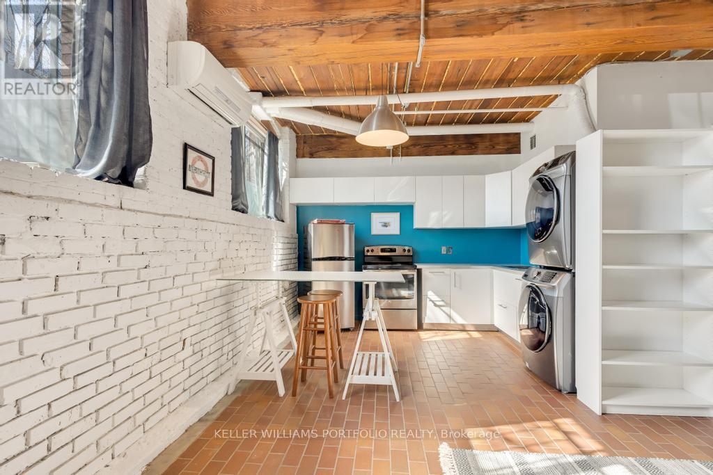 G11 - 24 Noble Street, Toronto, Ontario  M6K 2C8 - Photo 2 - W12034740