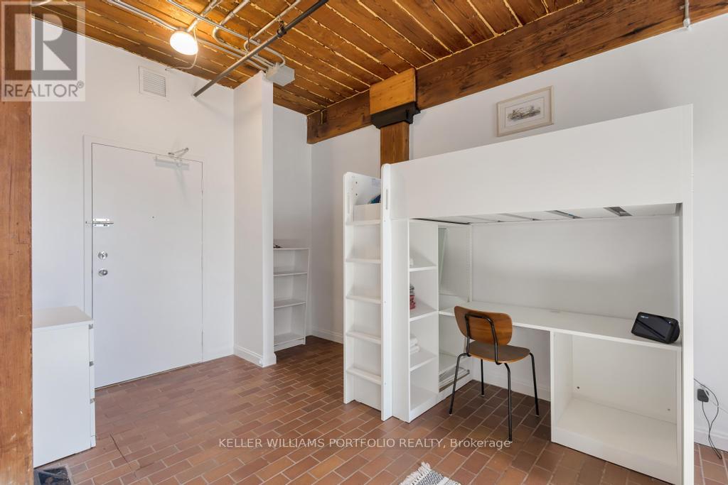 G11 - 24 Noble Street, Toronto, Ontario  M6K 2C8 - Photo 3 - W12034740