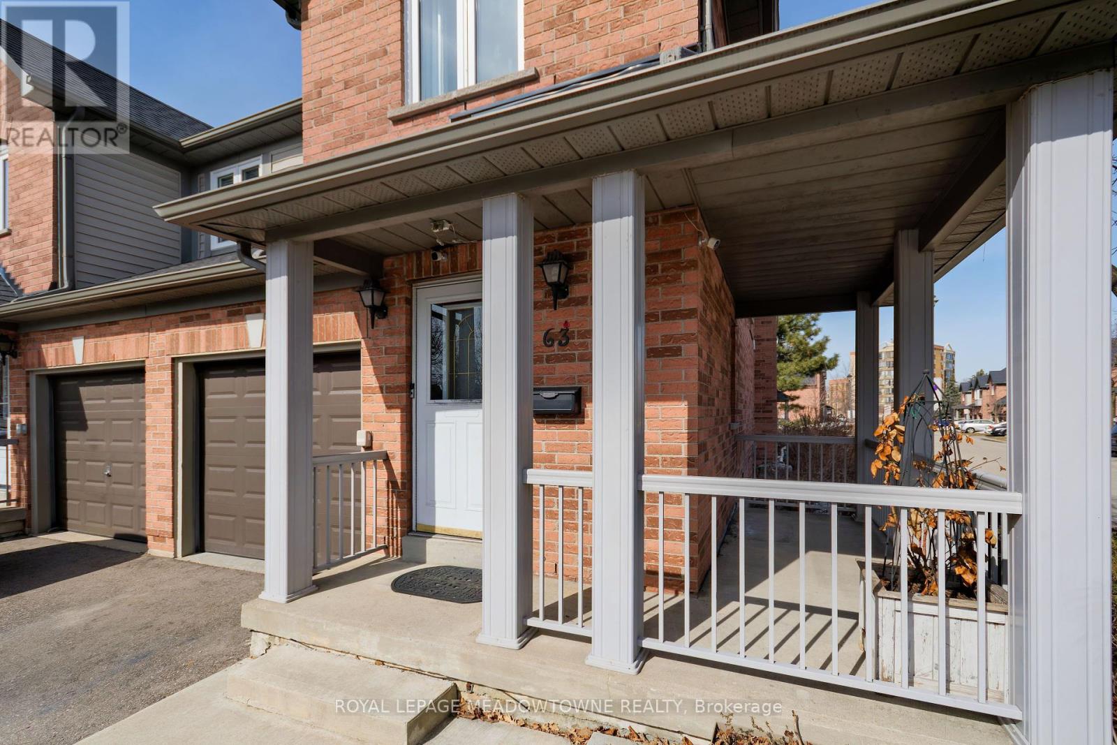 Property at 63 - 190 FORUM DRIVE image 4
