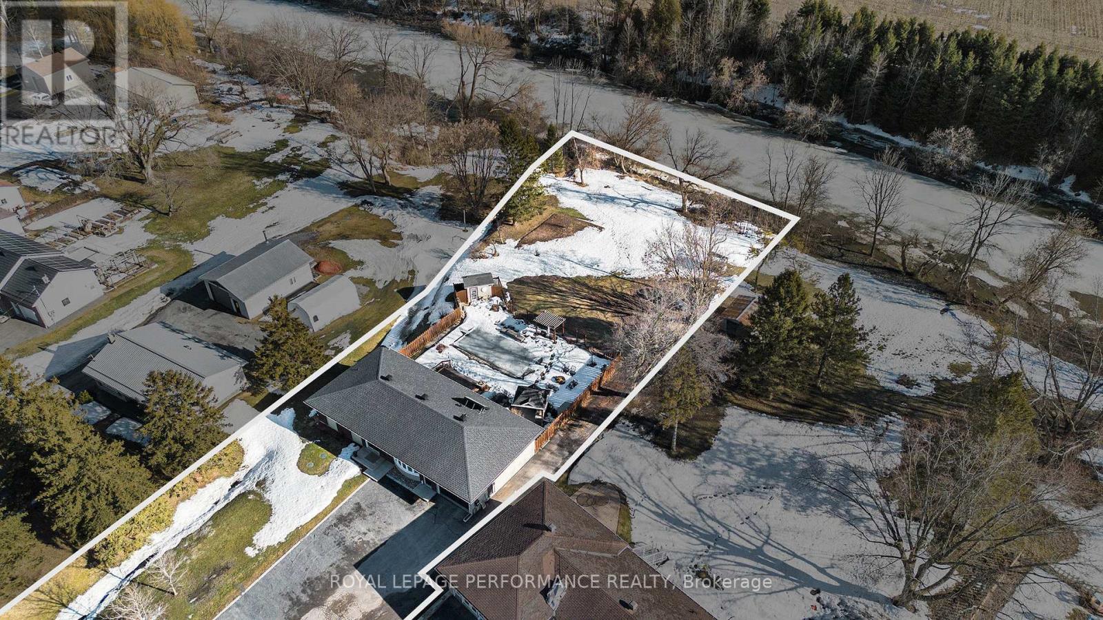 Property at 782 NOTRE DAME STREET image 3