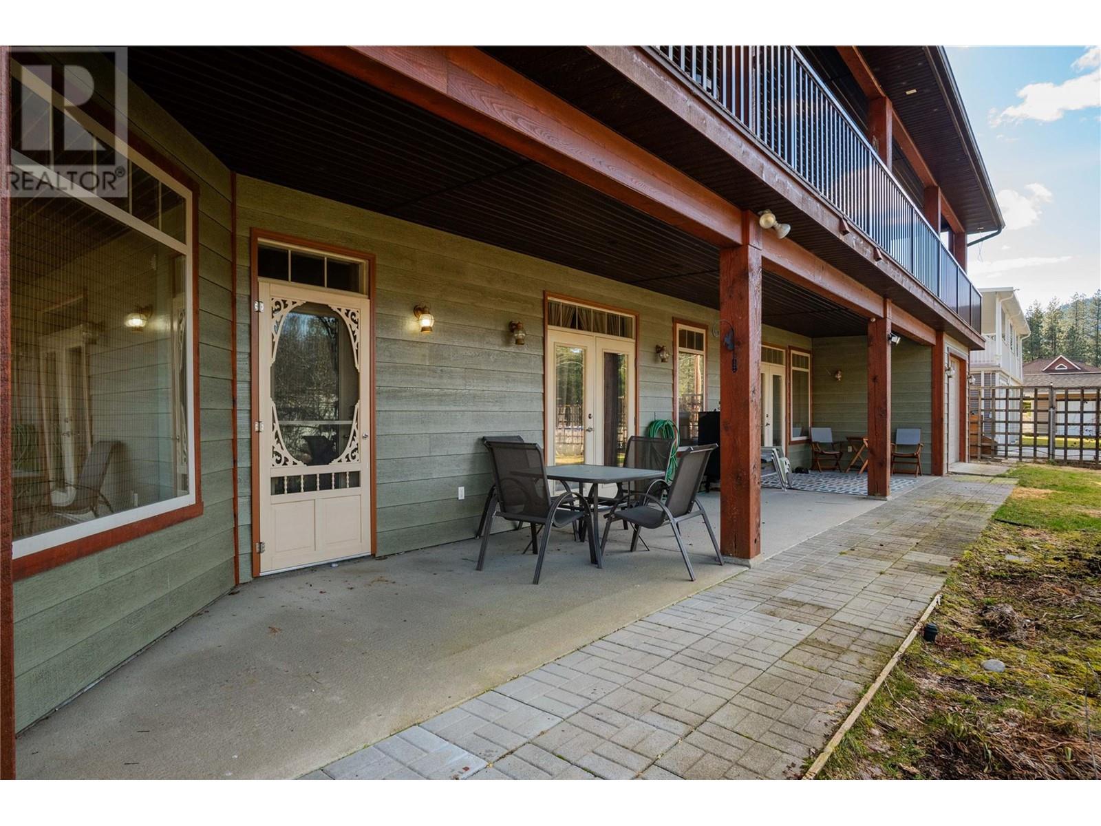 250 1st Avenue, Christina Lake, British Columbia  V0H 1E0 - Photo 62 - 10339854