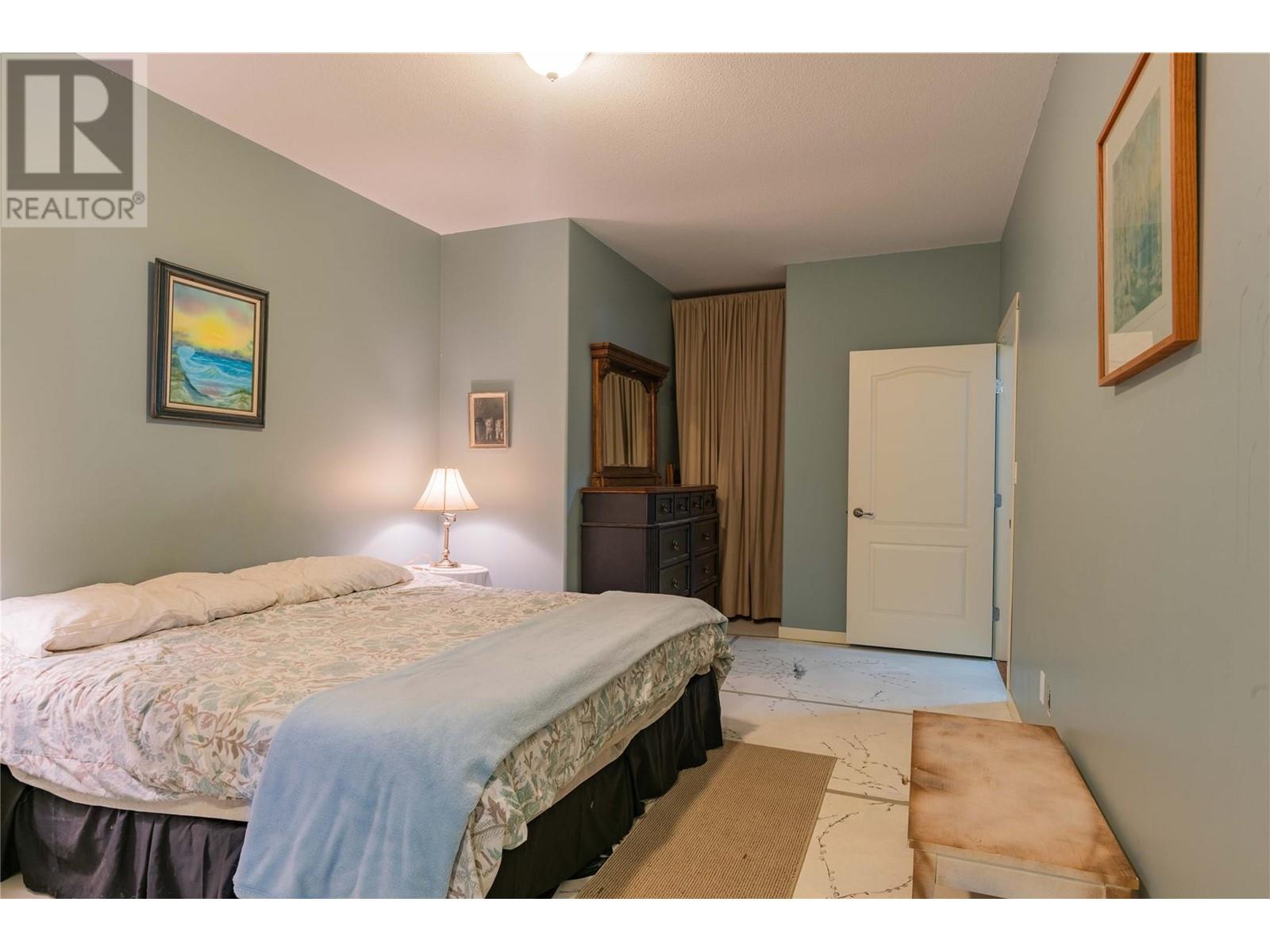 250 1st Avenue, Christina Lake, British Columbia  V0H 1E0 - Photo 59 - 10339854