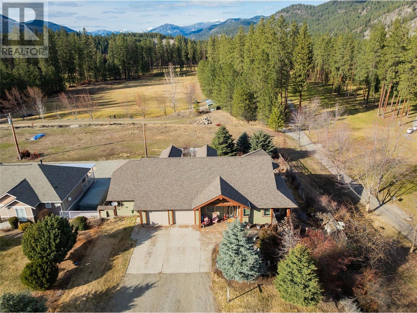 250 1st Avenue, Christina Lake, British Columbia  V0H 1E0 - Photo 79 - 10339854