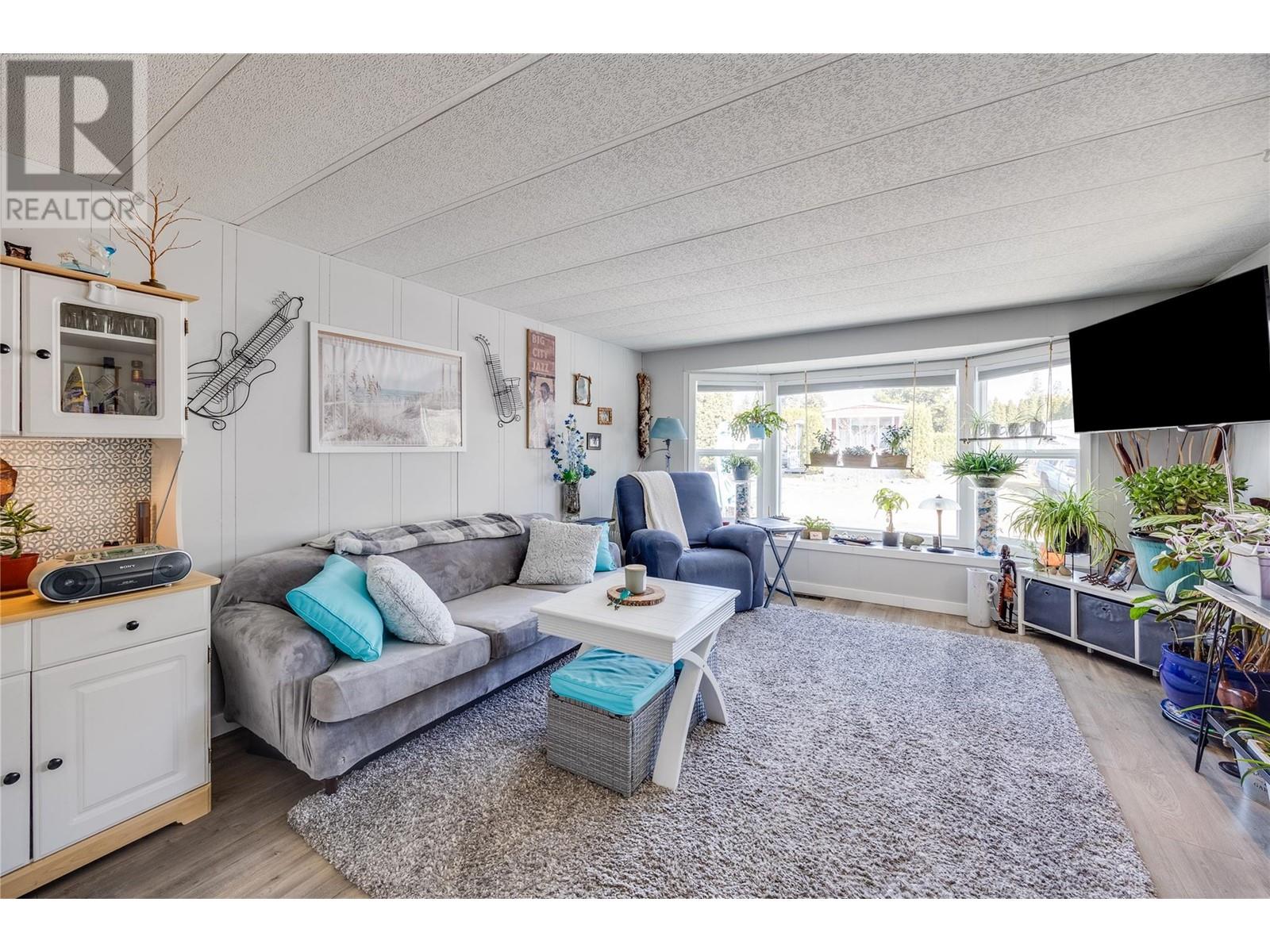 Property at 1929 97 Highway S Unit# 37 image 1
