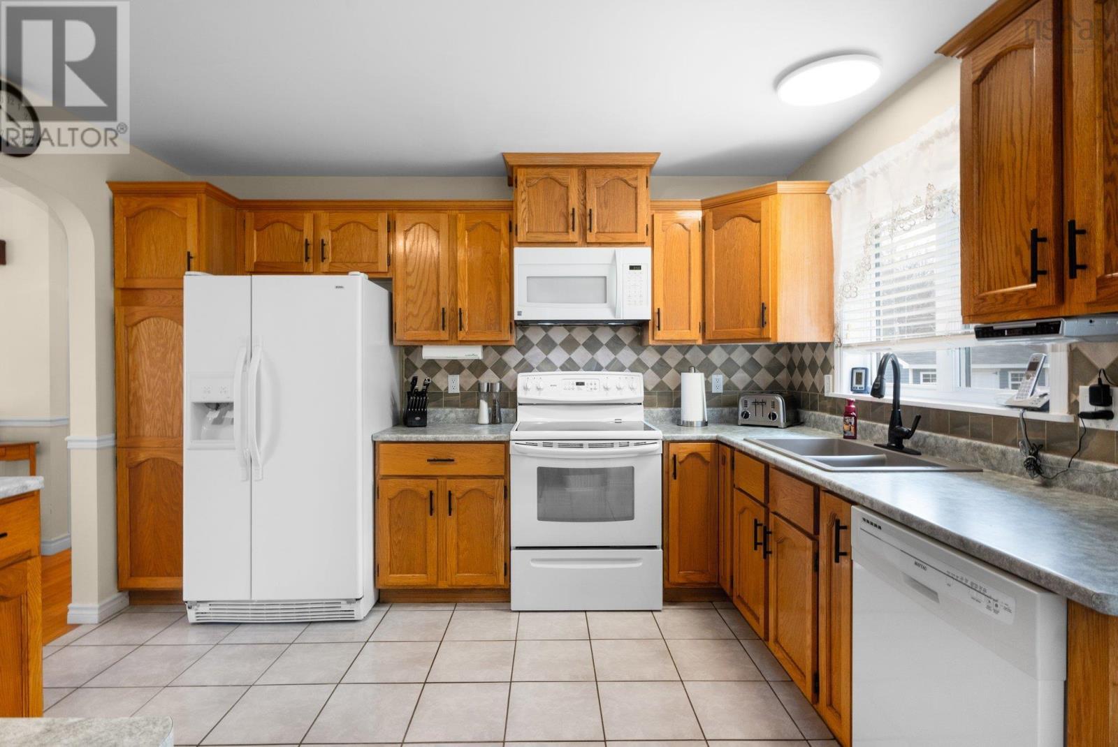 136 Trinity Lane, Beaver Bank, Nova Scotia  B4G 1C2 - Photo 10 - 202505542