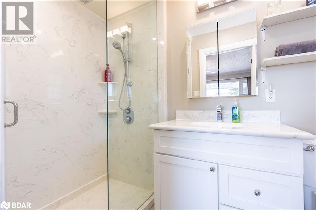 8 Brookdale Drive, Barrie, Ontario  L4N 1N5 - Photo 12 - 40709053