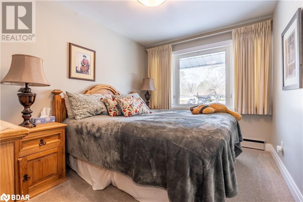 8 Brookdale Drive, Barrie, Ontario  L4N 1N5 - Photo 13 - 40709053