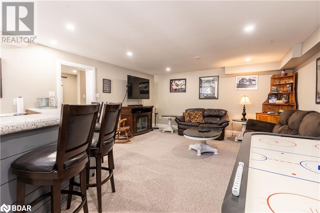 8 Brookdale Drive, Barrie, Ontario  L4N 1N5 - Photo 17 - 40709053