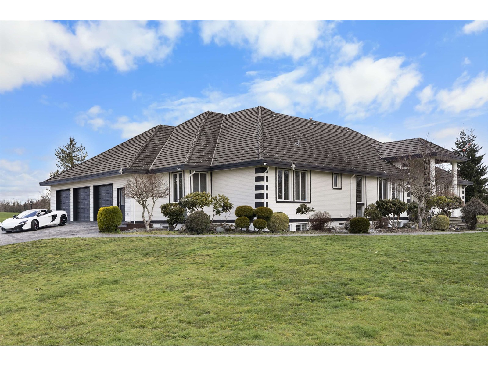667 248 Street, Langley, British Columbia  V4W 2C2 - Photo 2 - R2980658