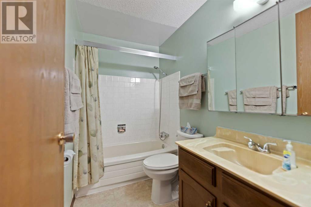 240 Doverglen Place Se, Calgary, Alberta  T2B 2P7 - Photo 16 - A2201058