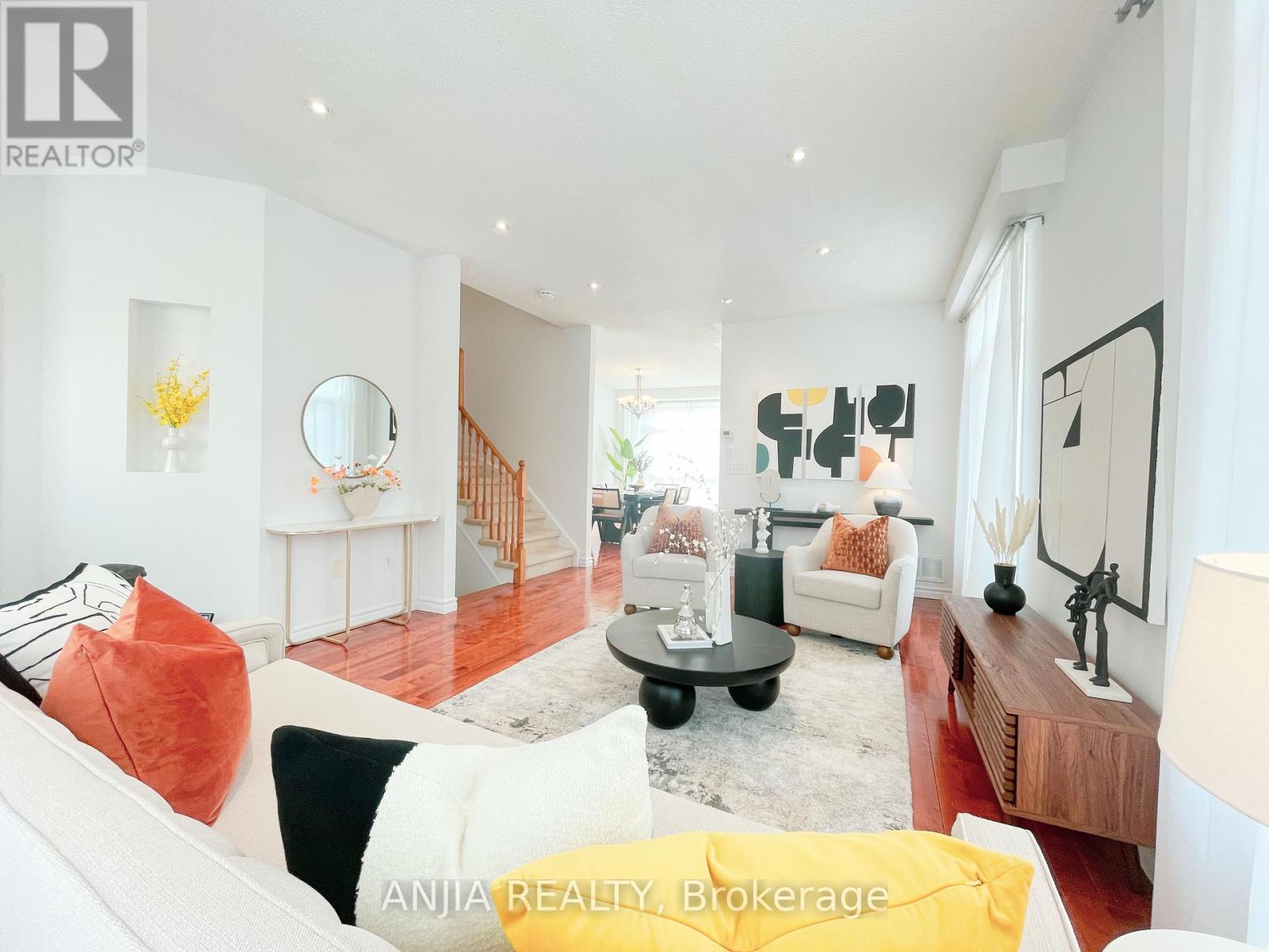 Property at 24 CRAWFORD STREET image 5