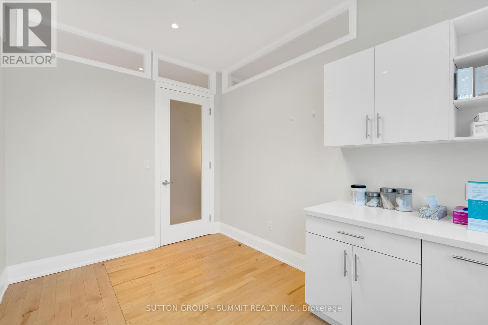 1 - 2390 Bristol Circle, Oakville, Ontario  L6H 6M5 - Photo 33 - W12034693