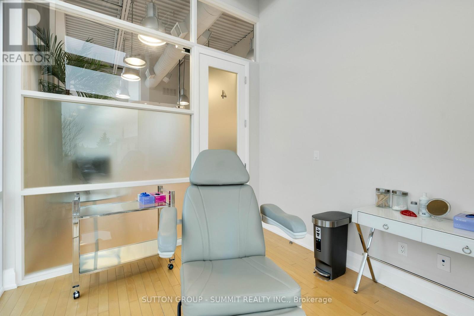 1 - 2390 Bristol Circle, Oakville, Ontario  L6H 6M5 - Photo 36 - W12034693