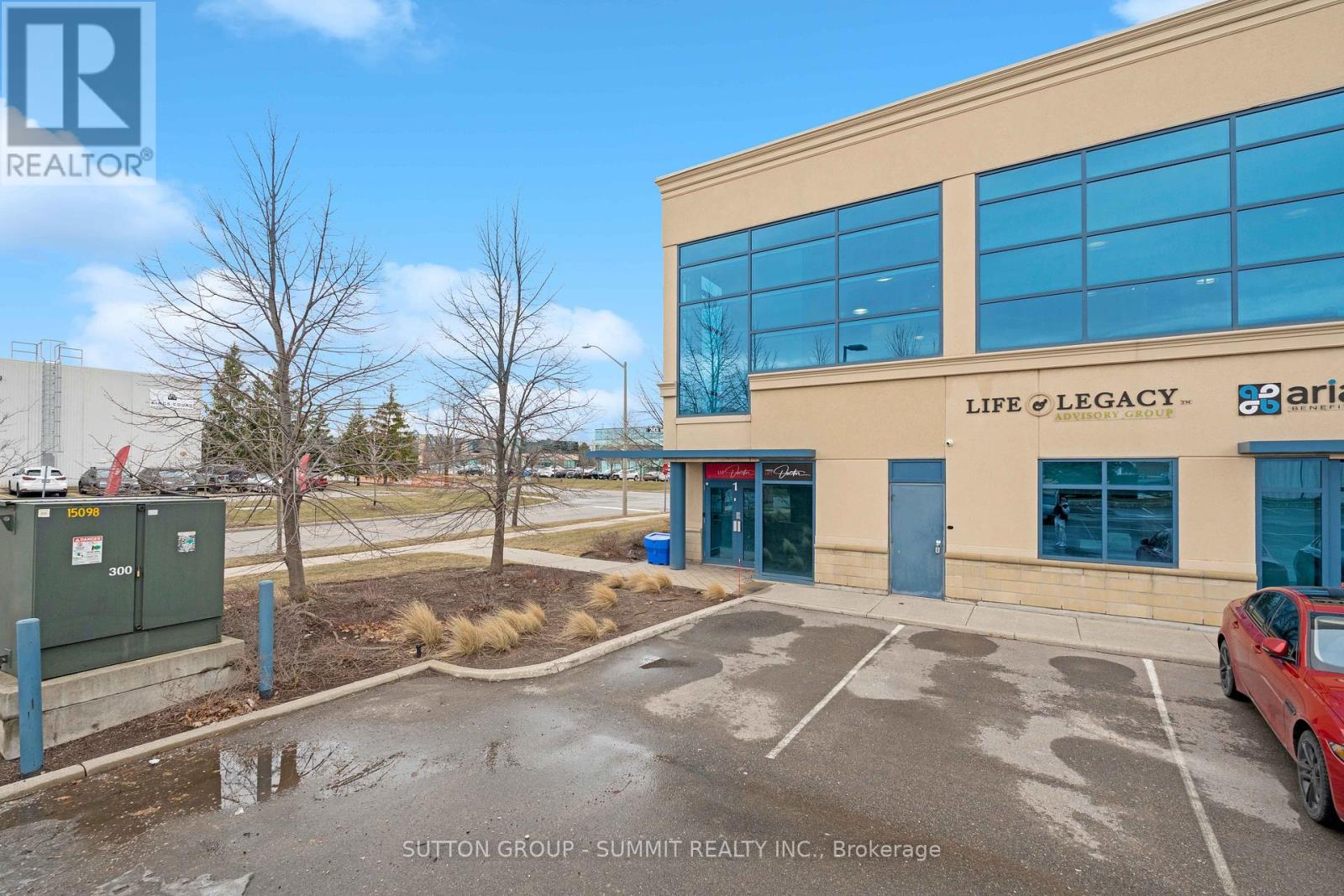 1 - 2390 Bristol Circle, Oakville, Ontario  L6H 6M5 - Photo 4 - W12034693