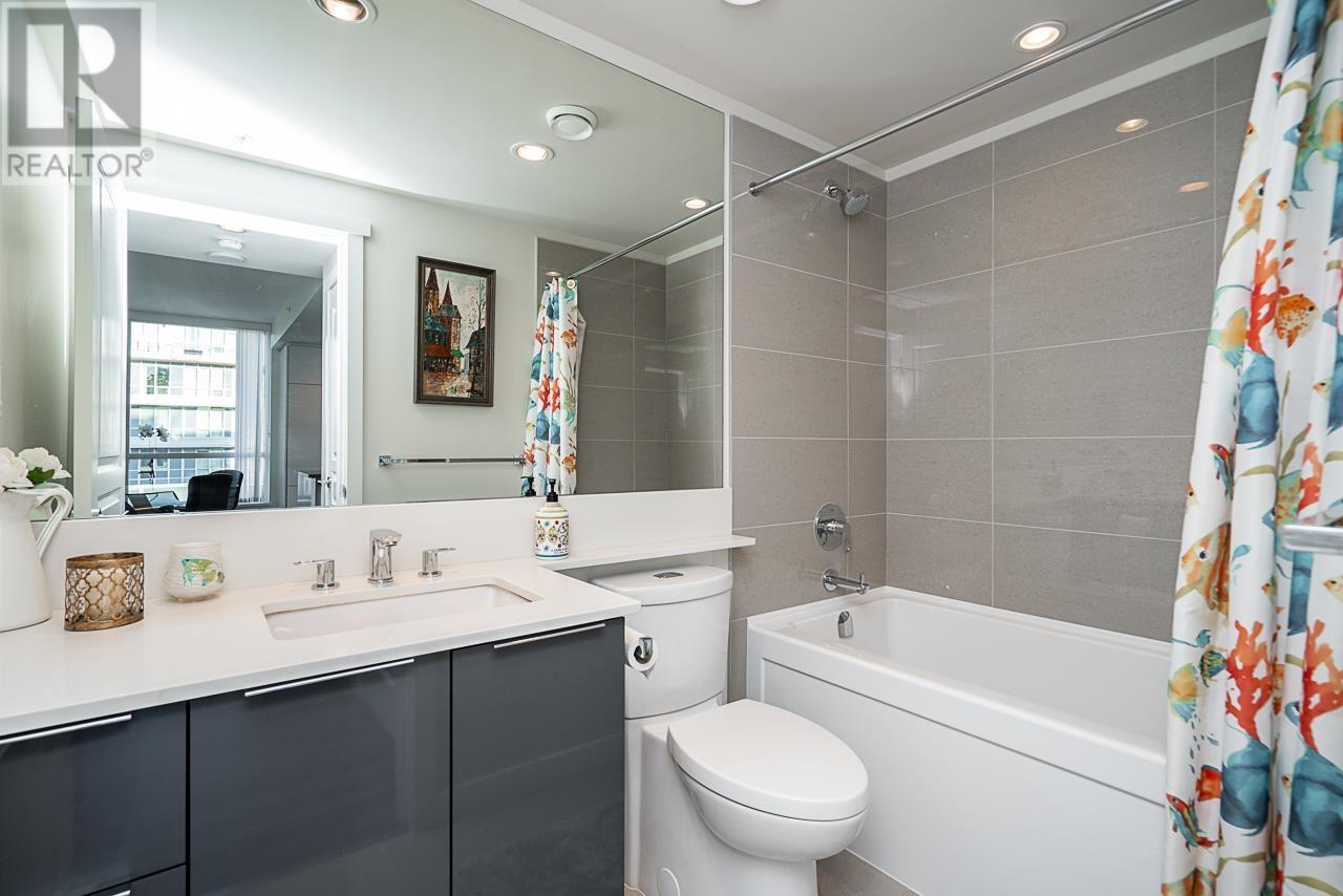 2301 3096 Windsor Gate, Coquitlam, British Columbia  V3B 0P4 - Photo 32 - R2980707