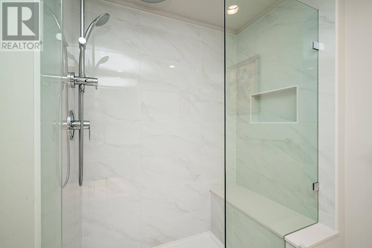 2301 3096 Windsor Gate, Coquitlam, British Columbia  V3B 0P4 - Photo 25 - R2980707