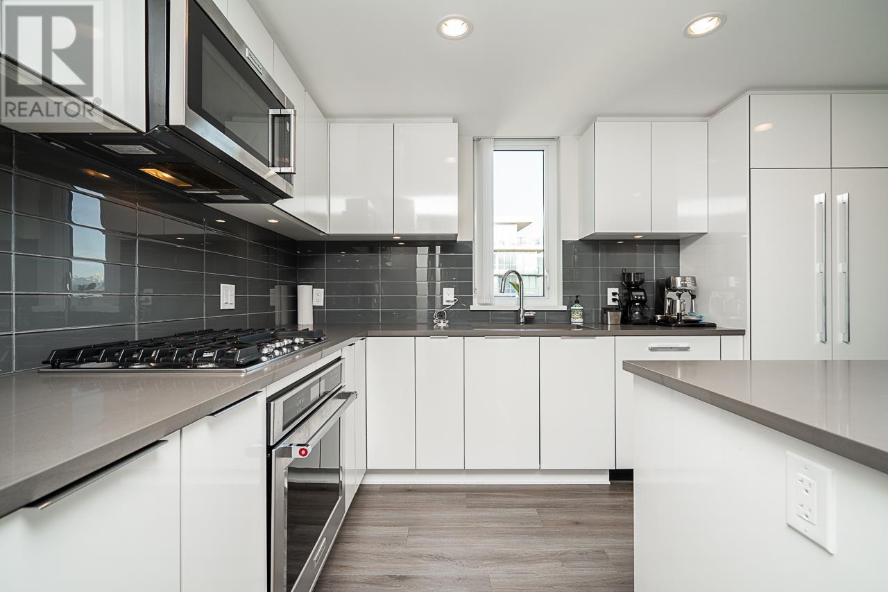 2301 3096 Windsor Gate, Coquitlam, British Columbia  V3B 0P4 - Photo 15 - R2980707