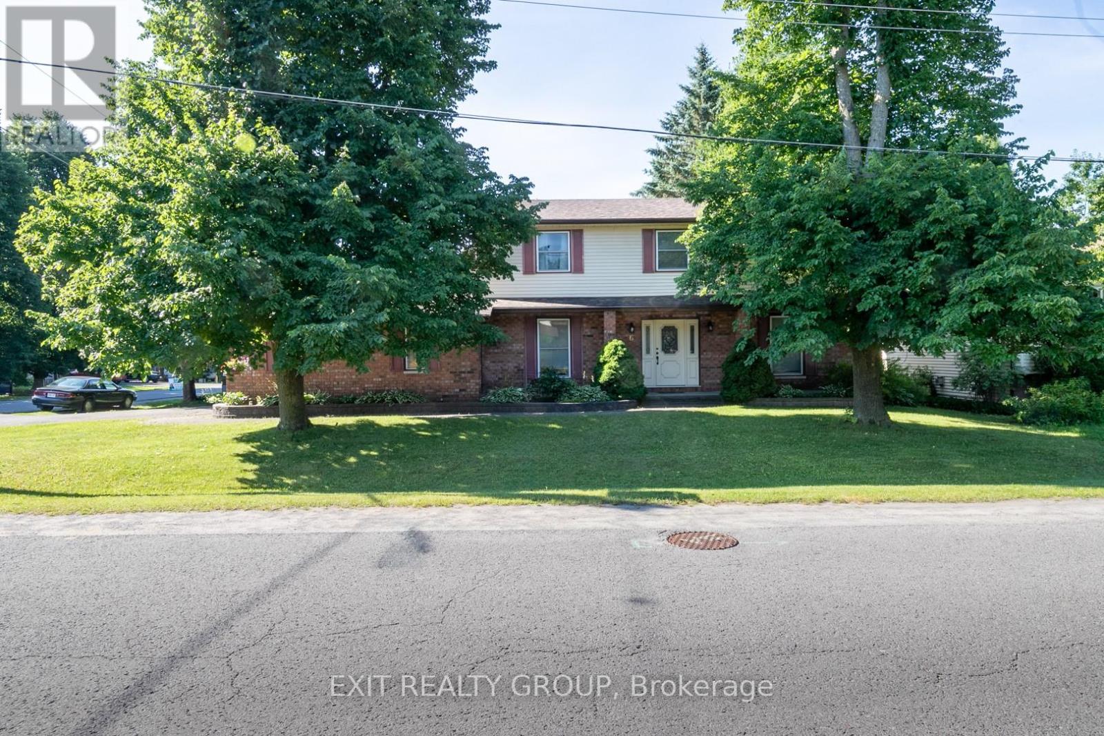 Property at 6 IROQUOIS AVENUE image 1