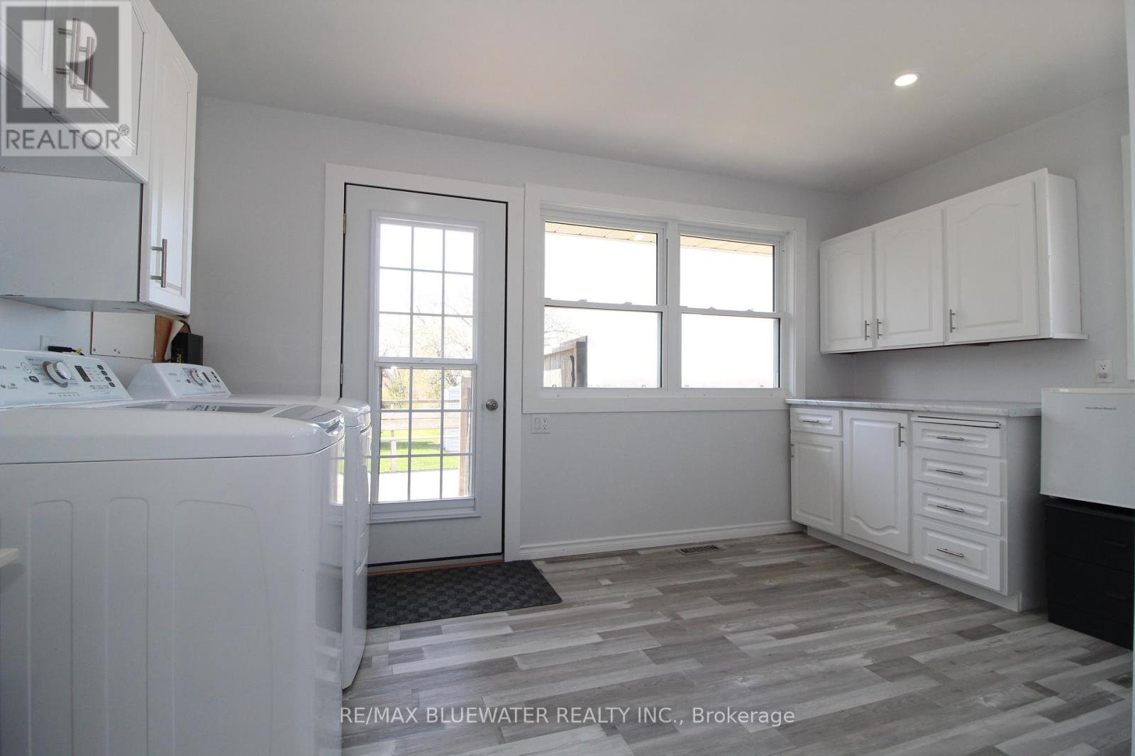 45 John Street N, Bluewater, Ontario  N0M 2T0 - Photo 28 - X12034938
