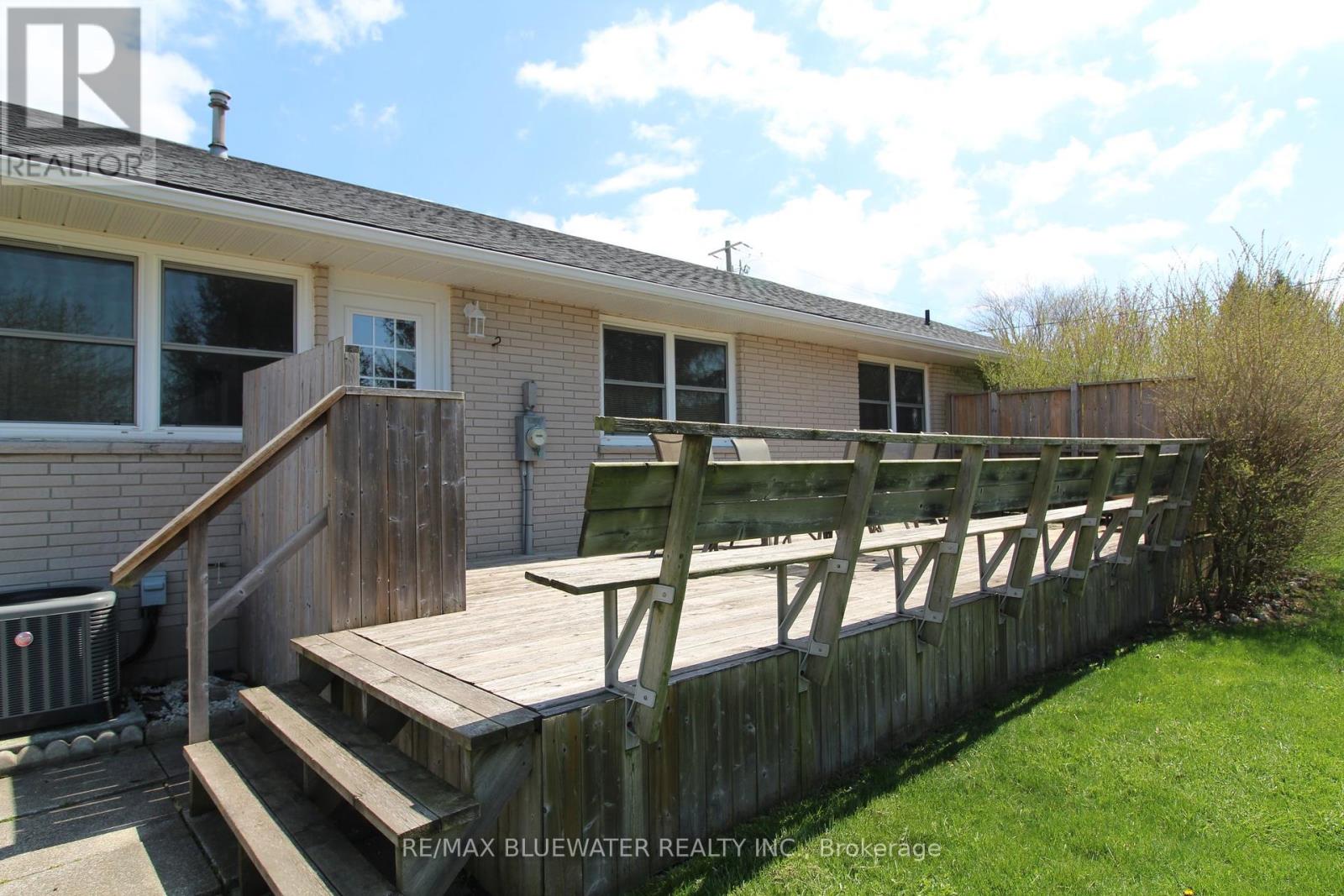 45 John Street N, Bluewater, Ontario  N0M 2T0 - Photo 34 - X12034938