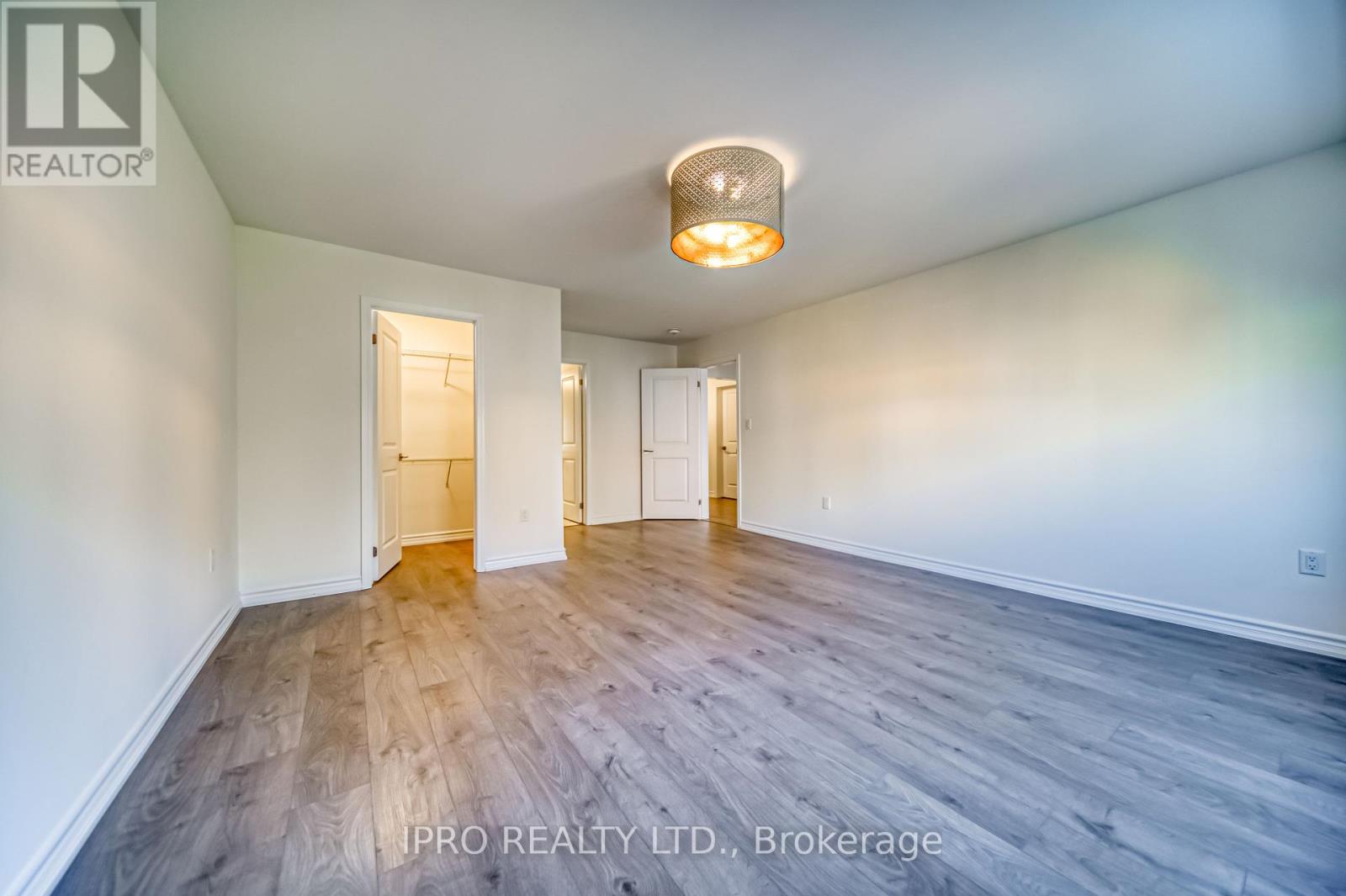 294 Valermo Drive, Toronto (Alderwood), Ontario  M8W 0B6 - Photo 24 - W12034818