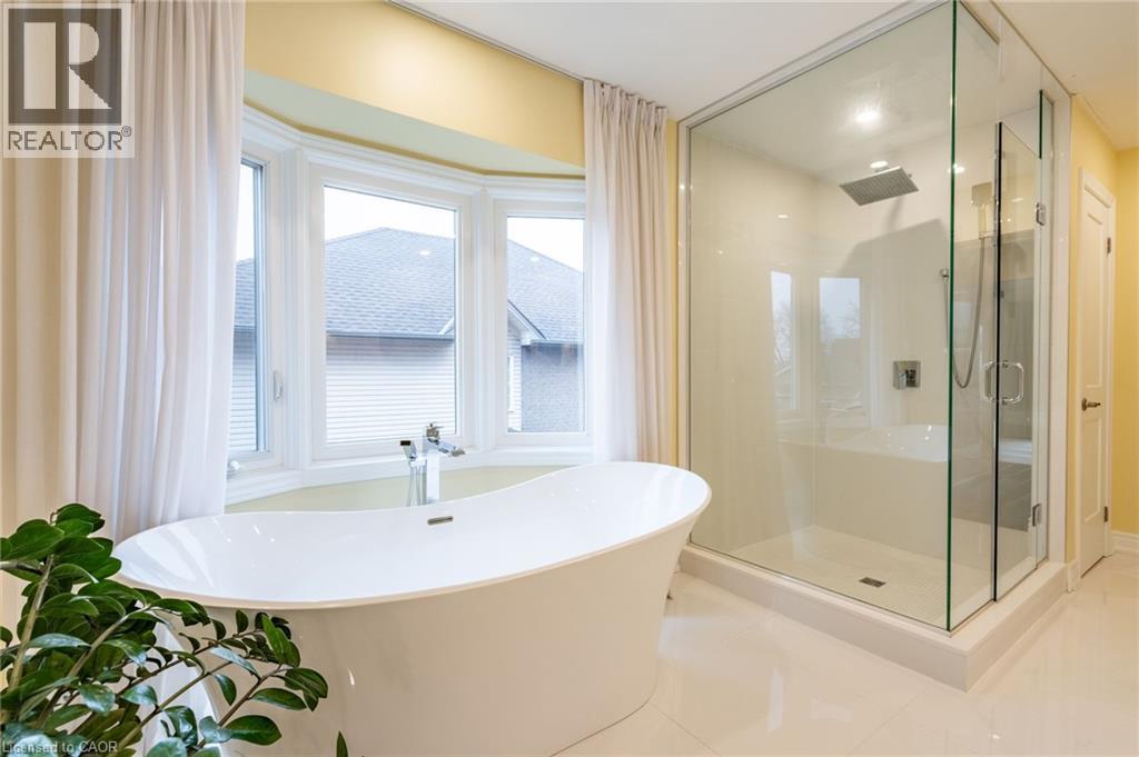 91 Edgewater Drive, Stoney Creek, Ontario  L8E 4Z2 - Photo 33 - 40709081