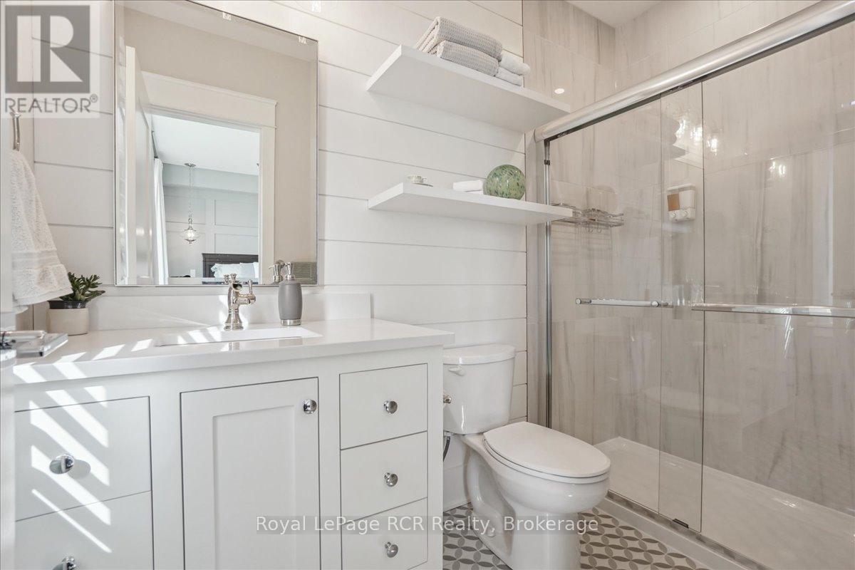 230 Ironwood Way, Georgian Bluffs, Ontario  N0H 1S0 - Photo 23 - X12034978